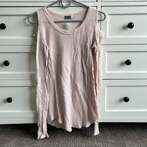 Braeve cold shoulder waffle knot top (size small)